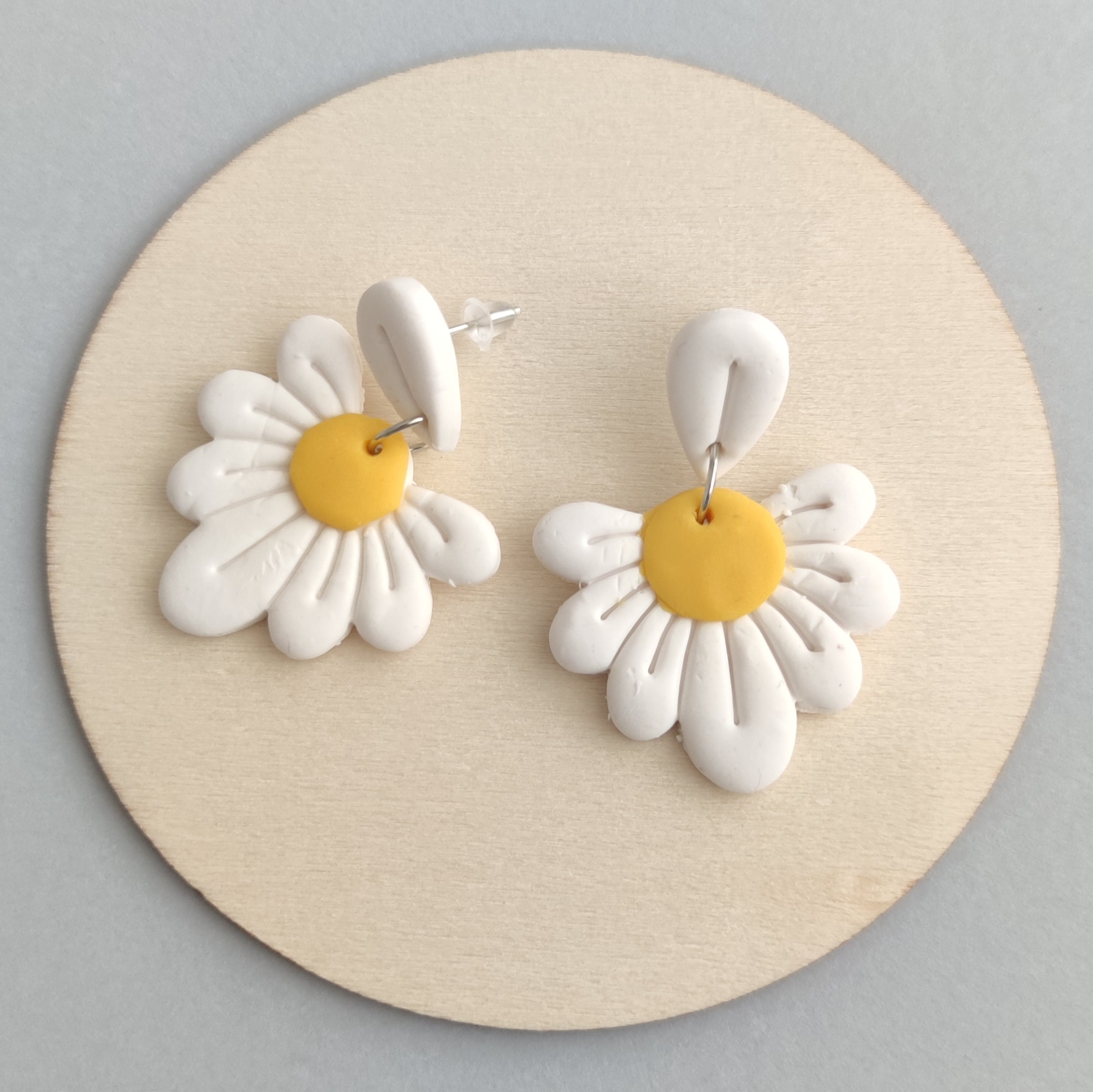 Pendientes Margarita Blanca