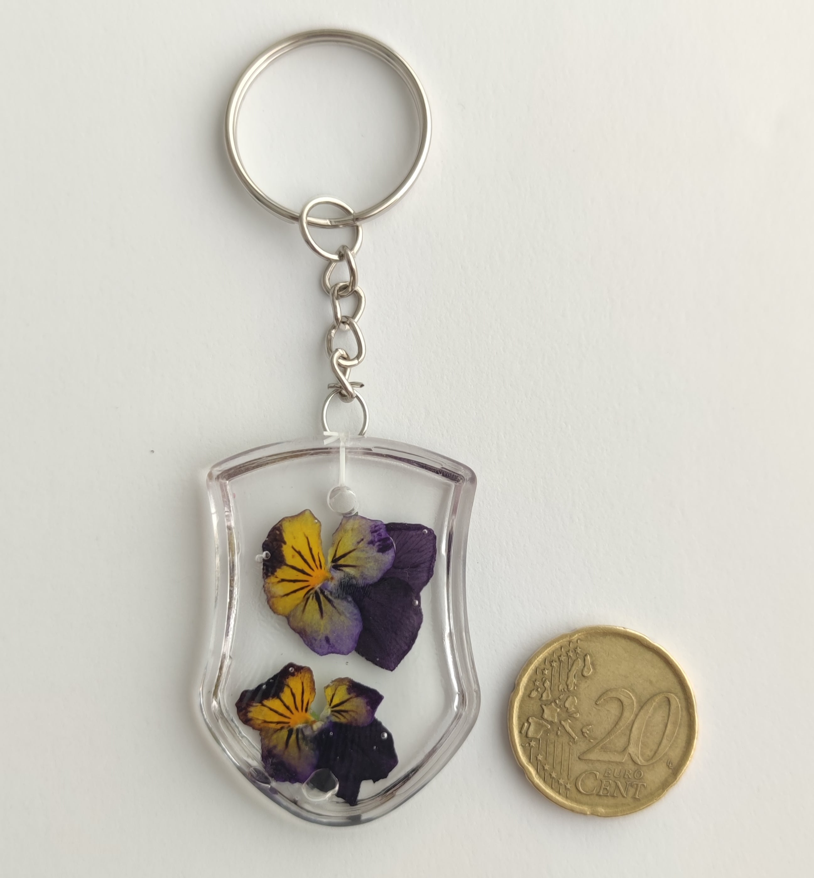 Llavero Resina Flor de Violetas